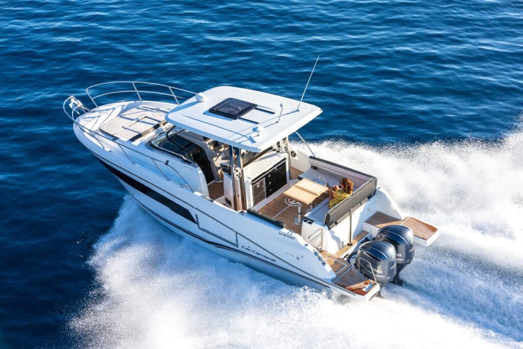 Jeanneau Cap Camarat 10.5 WA Serie 2