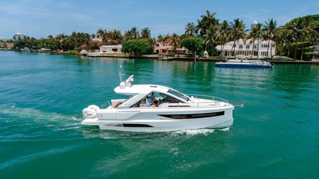 Jeanneau DB/37 OB